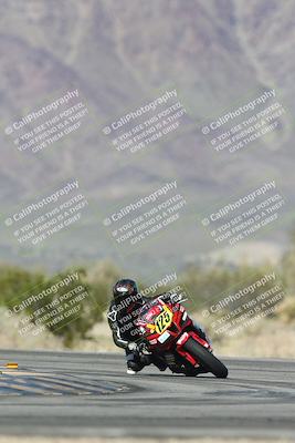 media/Jan-15-2026-Racers Edge (Thu) [[dfebeb70ab]]/2-A Group/Session 5 (Turn 5)/